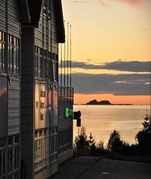 Aalesund Airport Hotel Ytterland Esterno foto