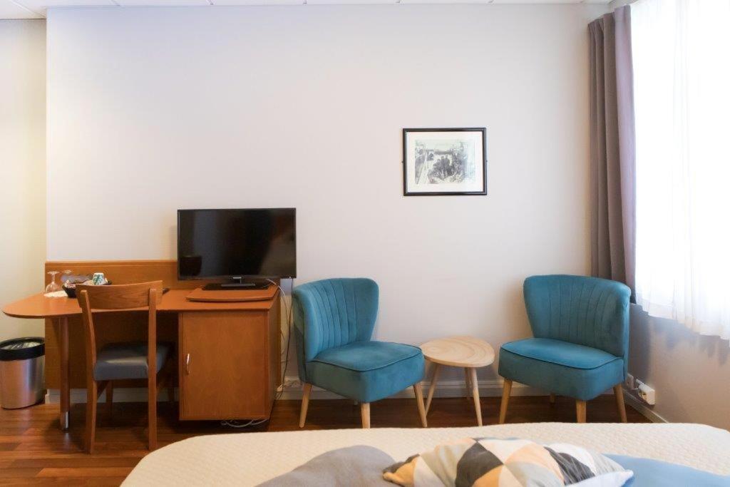 Aalesund Airport Hotel Ytterland Esterno foto
